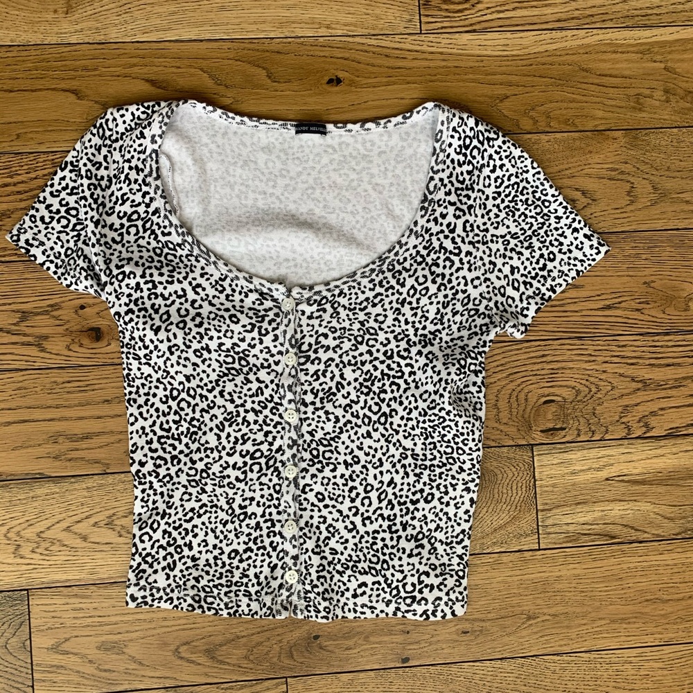 Brandy Melville leopard print top